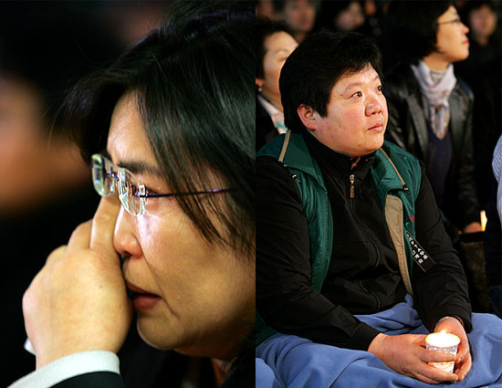 고인을 기리는 공연과 열사의 뜻을 가슴에 새기겠다는 발언이 이어지는 동안 참석자들은 눈물을 감추지 못했다. [사진-통일뉴스 김주영 기자]