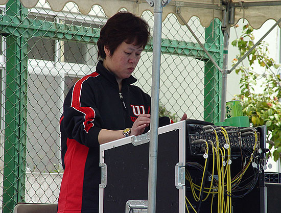 오사카가무단 조정심 단장의 무대 뒷사업은 깨끗하고 책임감 있다. [사진-우리나라]