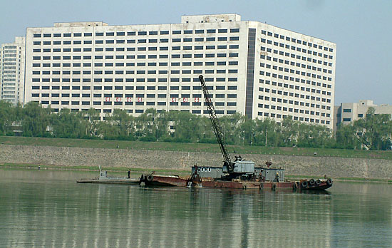 대동강 모래채취 모습. [사진-통일뉴스 김양희객원기자]