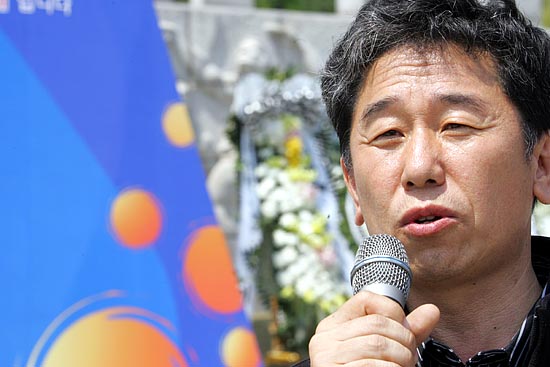 이석행 민주노총 위원장은 합동 참배식 연설에서 