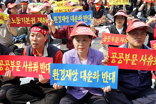 심상정 진보신당 공동대표도 118주년 세계노동절 기념하기 위해 행사에 참가했다.[사진-통일뉴스 조성봉 기자]