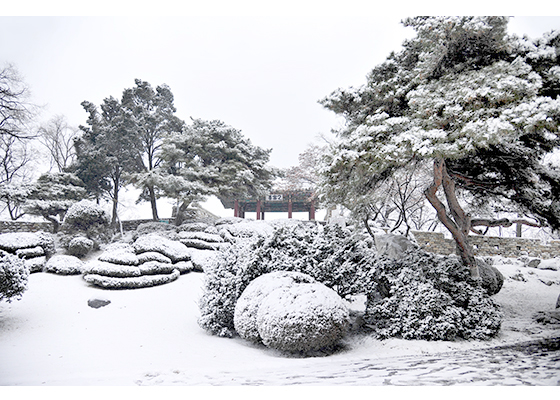 을밀대. 평양시 중구역 금수산에 있는 고구려시대의 누정으로, 북한문화재 사적 제7호이다. [사진-노동신문 캡처]