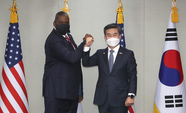 [사진출처 - 국방부 페이스북]