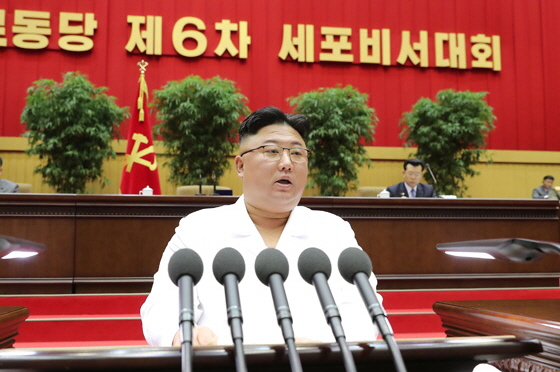 북한에서 조선노동당 제6차 세포비서대회가 6일 김정은 총비서가 참가한 가운데 개막되었다. [사진-노동신문 갈무리]