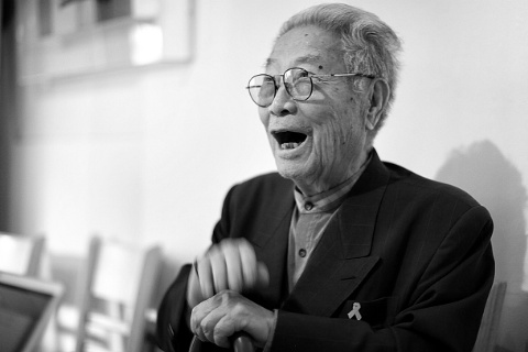 2014년 한국에 왔다가 [통일뉴스]와 인터뷰를 하면서 파안대소를 하던 생전의 박기식 선생. [통일뉴스 자료사진]