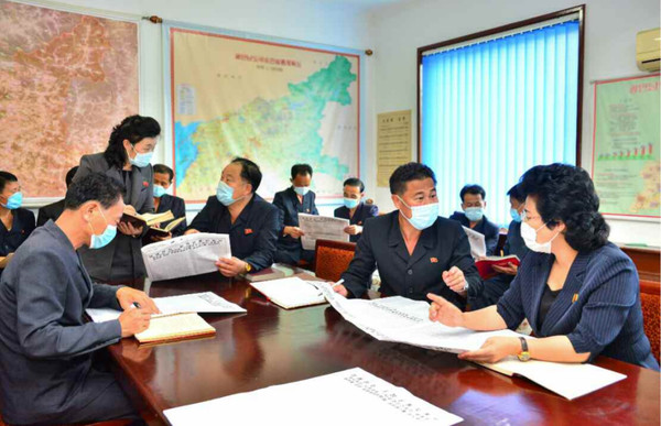 평안남도당위원회 집중학습 [사진-노동신문 갈무리]