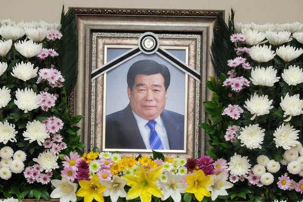 금강산 관광지구에서 처음으로 푸드트럭 ‘황금마차’를 운영했던 이창희(70) 사장이 5일 별세했다. [사진제공 - ]