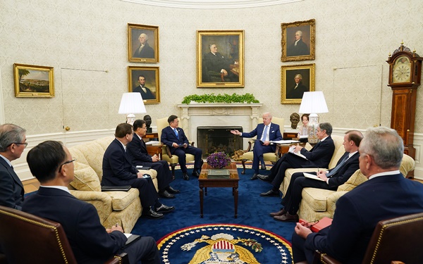 지난해 5월 백악관에서 만난 문 대통령과 바이든 대통령. [사진제공-청와대]