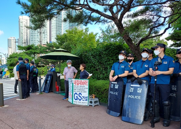 각종 민원성 시위도 계속되고 있다. [사진-통일뉴스 이광길 기자]