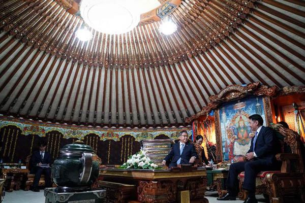 후렐수흐 몽골 대통령은 한몽 관계를 도약시켜 '황금시대'로 만들어 나가자고 했다. [사진 제공 - 외교부]