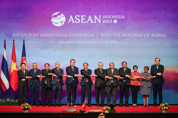 박진 장관은 13일 오후 자카르타에서 개최된 제26차 한-아세안 외교장관희의에 공동의장 자격으로 참석했다. [사진 제공 - 외교부]