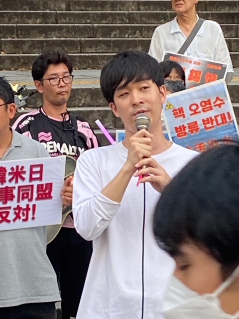 사상운동 오무라 사이이치씨가 발언하고 있다. [사진-통일뉴스 박명철 통신원]