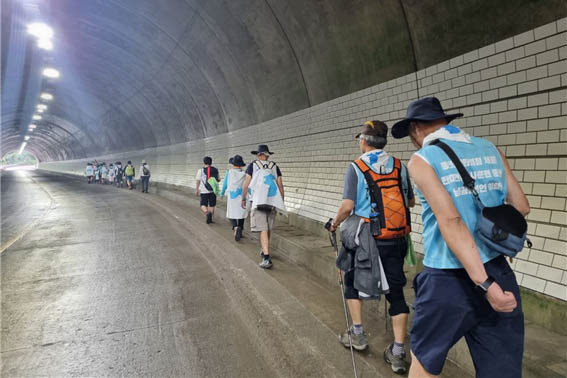 [사진 제공 - DMZ 국제평화대행진단]