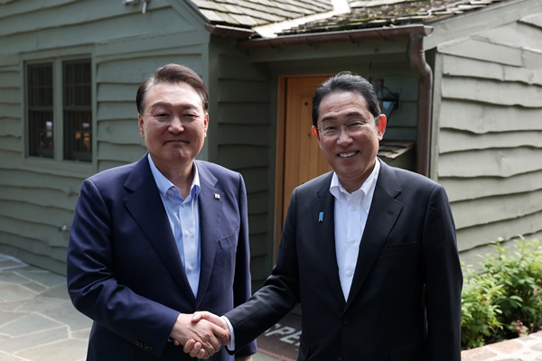 지난 18일 캠프 데이비드에서 만난 한일 정상. [사진제공-대통령실]