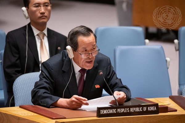 지난 25일 안보리에서 발언하는 김성 북 대사. [사진출처-안보리]