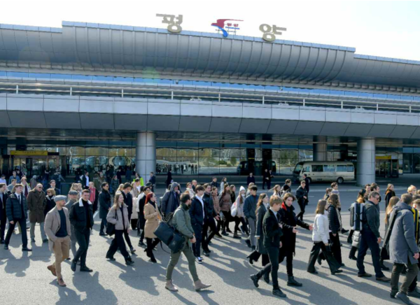 안드레이 말리쉐프 차관을 단장으로 하는 러시아 문화부 대표단dl 18일 북 문화성 초청에 따라 평양에 도착했다. [사진-노동신문 갈무리]