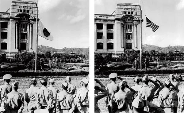 일제로부터 해방이 되었지만 이 땅에 들어온 미군은 군정을 실시하면서 건준과 치안대 등 인민들이 자발적으로 세운 조직들은 모두 탄압한 뒤 옛 친일파들을 그대로 등용했다. 사진은 총독부 건물에 일장기가 내려가고 성조기가 올라가는 모습. 해방이 진짜가 아니라 가짜였음을 상징하고 있다. [사진 제공 – 안영민]