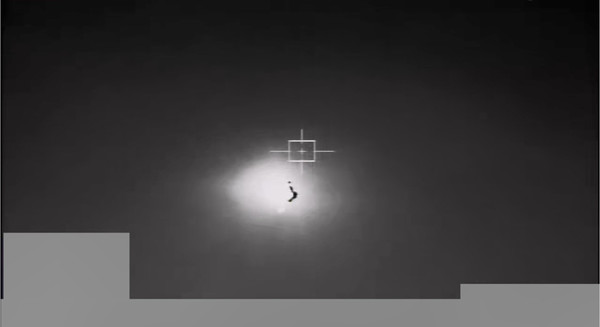 북한의 군사정찰위성 공중 폭발 모습 [사진-합참 제공]