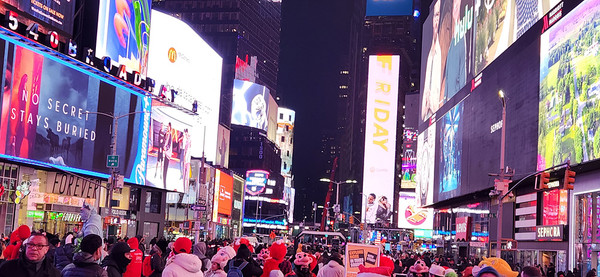 화려한 타임스 스퀘어 광고판 [사진-임영태]