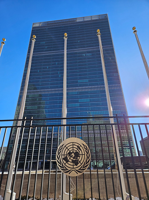 유엔 본부 건물 정면 [사진-임영태]