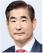 김용헌 국방부 장관 후보자 지명자. 사진 제공 - 청와대]