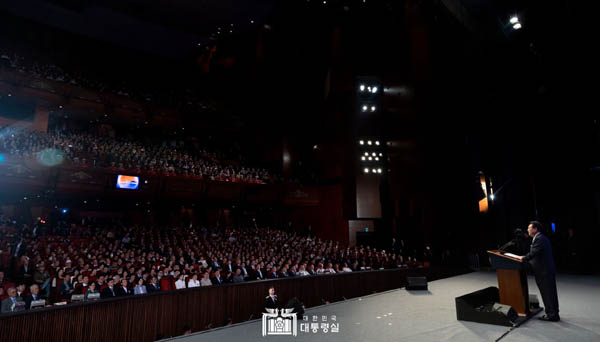윤대통령은 이날 경축사에서 자유를 강조하며  ‘자유민주주의 평화통일’ 방안을 제시했다. [사진 출처 - 대통령실 누리집]