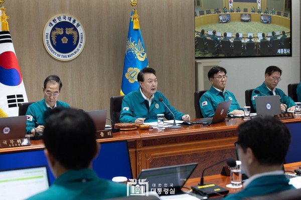  윤석열 대통령이 19일 오전 을지 국무회의를 주재하면서 모두발언에서 본격적인 이념공세를 폈다. [사진 출처 - 대통령실 누리집]