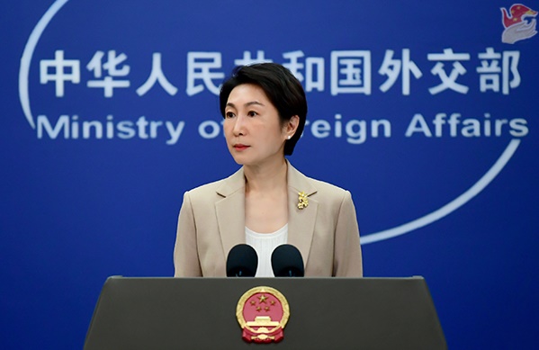 17일 브리핑하는 마오닝 중 외교부 대변인. [사진-중 외교부]