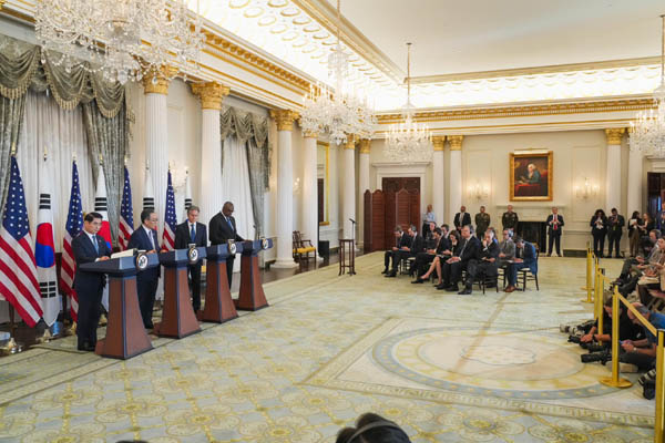 ‘제6차 한미 외교･국방 장관회의’ 공동기자회견 모습. [사진 출처 - 외교부 페이스북]