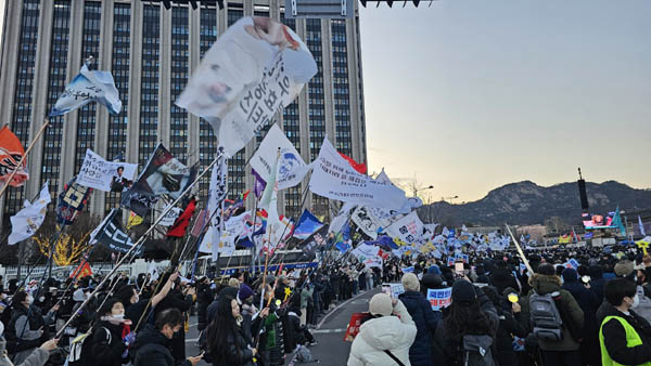 행진지 시작됐다. [사진 - 통일뉴스 하태한 통신원]