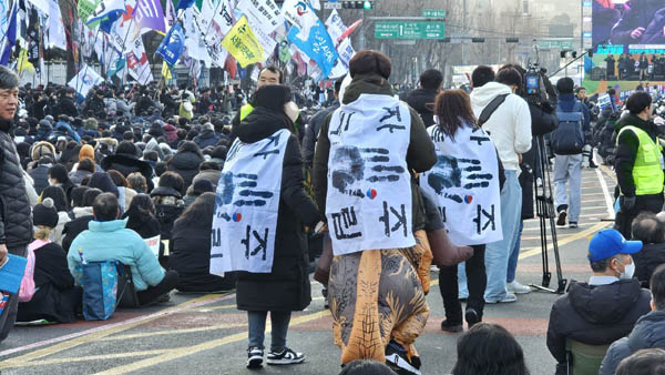 '자주독립'과 태극기가 자주 눈에 띄였다. [사진 - 하태한 통일뉴스 통신원]
