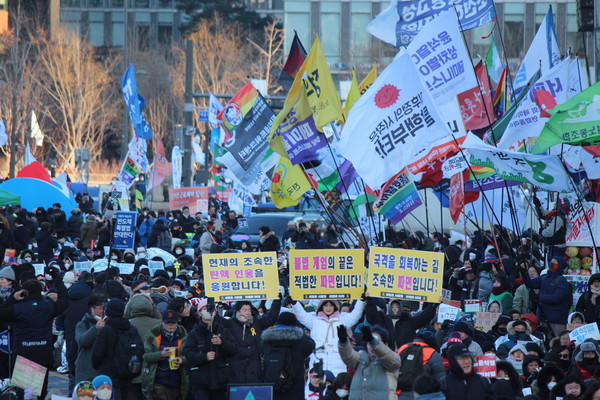 불법계엄의 끝은 적법한 파면 [사진-통일뉴스 이승현 기자]