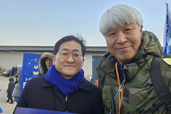 차규근 조국혁신당 의원과도 첫 컷! [사진 - 통일뉴스 하태한 통신원]