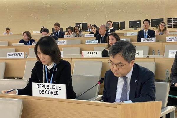 윤성덕 주제네바대사가 제58차 유엔 인권이사회에 참석해 우리 정부의 입장을 밝혔다. [사진 제공 - 외교부]