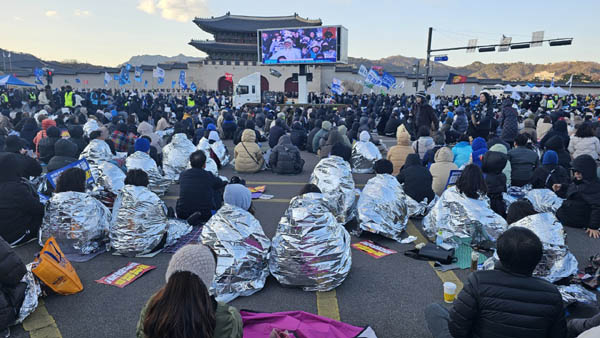 추위 탓에 '키세스'가 재등장했다. [사진 - 통일뉴스 하태한 통신원]
