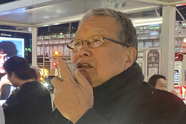 인사말을 하는 손형근 의장. [사진-통일뉴스 박명철 통신원]