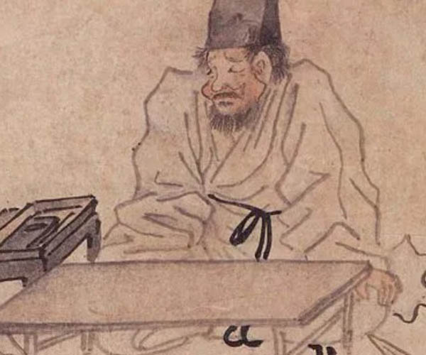 훈장의 책상에 책이 없다. 상식적인 표현에 어긋난다. 의도가 있는 것이다. 대화와 토론 중심의 교육이라는 의미이다. [사진 제공 – 심규섭]