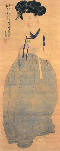 신윤복의 대표작인 미인도, 공신이나 의녀가 아니면 여성을 단독으로 그릴 수 없는데도 기어이 그렸다. 정치적 신념이 없으면 불가능하다. 여성의 몸을 전면에 내세우는 것은 개인주의, 대중주의, 욕망의 구현 따위의 사회적 흐름과 연결되어 있다. [사진 제공 - 심규섭]