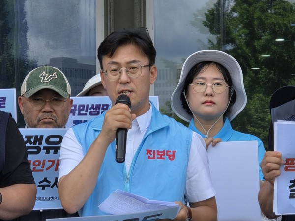 정현우 진보당대전시당위원장이 규탄발언을 하고 있다. [사진-통일뉴스 정성일 통신원]