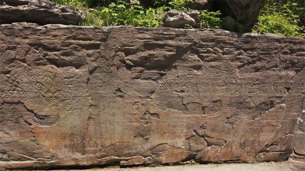 유네스코 세계유산에 등재된 ‘천전리 명문과 암각화’. [사진 제공 - 외교부]