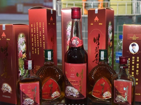 자연의 맛과 향기를 살린 백화술. [사진-조선신보 갈무리]