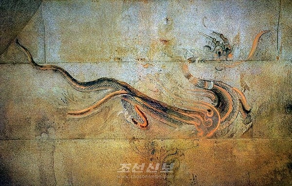 청룡. [사진-조선신보 갈무리]