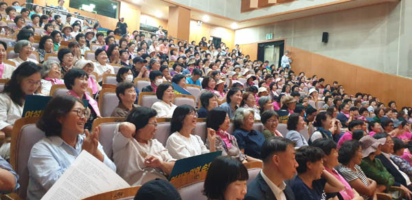 전국에서 모인 여성 농민회원들. [사진 – 이선자]