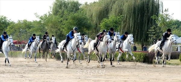 미림승마구락부. [사진-조선신보 갈무리]