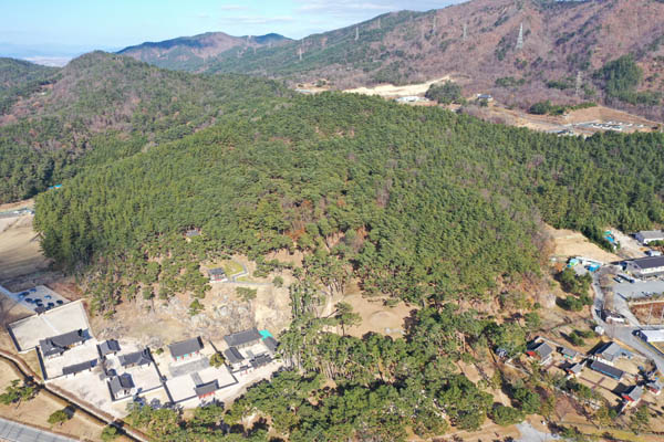 경주 금강산 [표암봉] 일원 전경. [사진 제공 – 이양재]