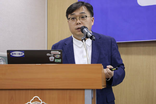 강성헌 소장은 12.3 계엄 이후 4권의 책과 4편의 논문을 쏟아냈다. [통일뉴스 김래곤 통신원]