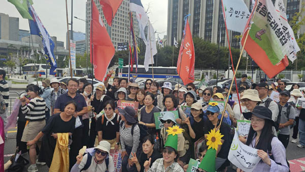 구로동지들이 [사진 - 통일뉴스 하태한 통신원]