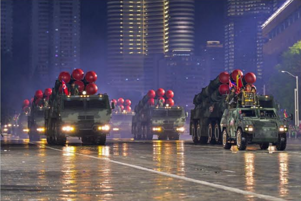 600mm 초대형방사포 [사진-노동신문]