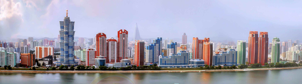 '조선속도'의 상징인 미래과학자거리. 김정은 위원장은 “미래과학자거리를 보니 10년을 1년으로 앞당기는 우리 조국이 10년 후면 더욱 몰라보게 전변될 것이라는 확신을 가지게 된다”고 말했다. [사진-노동신문 갈무리]