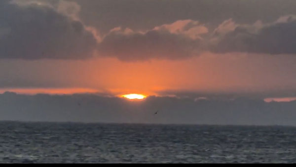 송악산에서 맞이한 2026년 새해 일출. [사진 - 박성인]